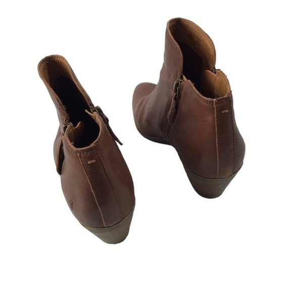 Frye Brown Leather Judith Zip Ankle Boots women’s size 10 - Picture 3 of 10